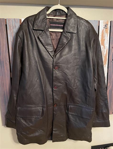 80 shipping New <strong>Charles Klein Leather</strong> Trench Coat Men's Large Black Snap Front Band. . Charles klein leather jacket